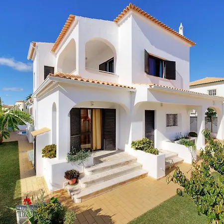 Cabrita Villa